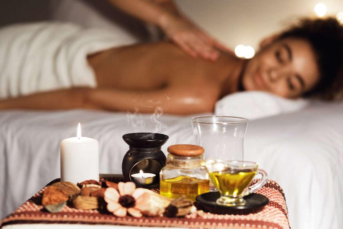 5 formas de usar fragrâncias terapêuticas para aliviar o estresse